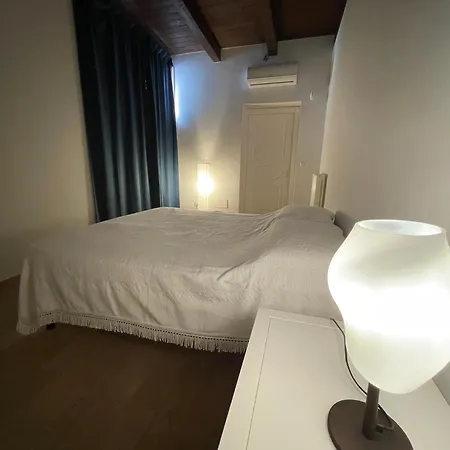 La Dimora Dell'artigiano Apartment *